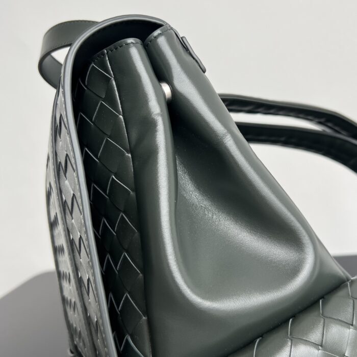 보테가베네타 백 투 스쿨 백팩 805971 초록색 레플리카 미러급 SA급 S급 고퀄리티 최상급 하이엔드 가방 [남성여성공용] 5