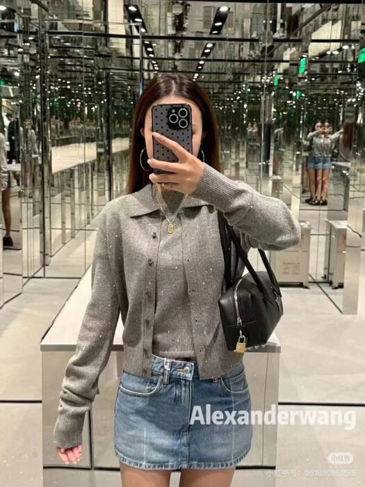 알렉산더왕 울 블렌드 핫픽스 폴로 가디건(2color) 레플리카 미러급 SA급 S급 고퀄리티 하이엔드 최상급 의류 [여성] 12