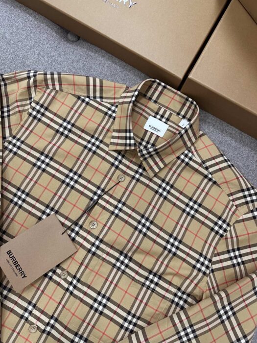 버버리 클래식 체크 코튼 포플린 셔츠 레플리카 미러급 SA급 S급 고퀄리티 하이엔드 최상급 의류 [남성여성공용] 19