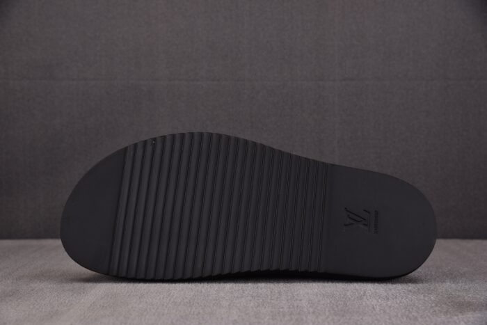 루이비통 이지 브라운 슬리퍼 레플리카 미러급 SA급 S급 고퀄리티 최상급 하이엔드 신발 [남성여성공용] 4