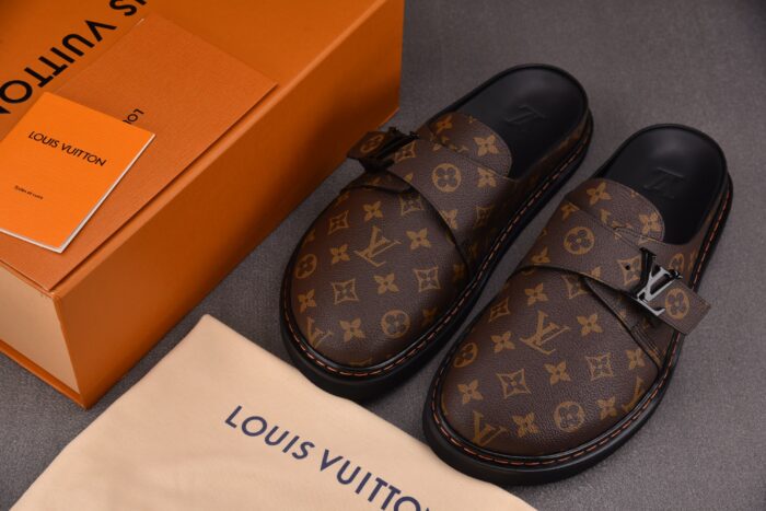 루이비통 이지 브라운 슬리퍼 레플리카 미러급 SA급 S급 고퀄리티 최상급 하이엔드 신발 [남성여성공용] 6