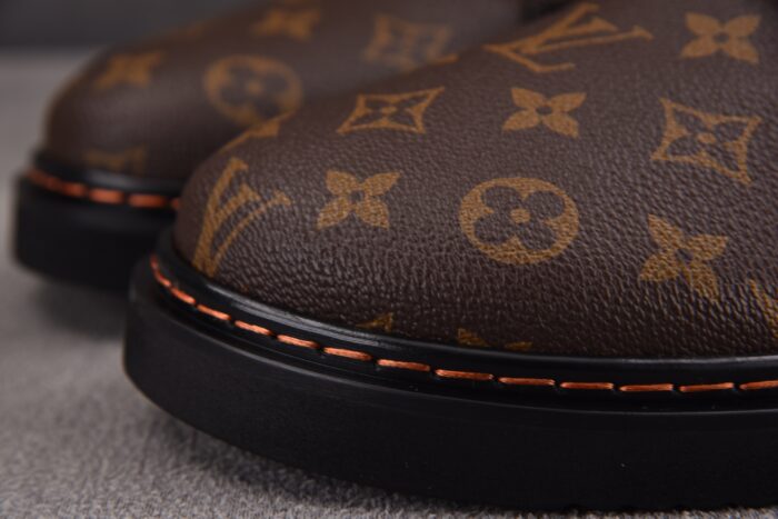 루이비통 이지 브라운 슬리퍼 레플리카 미러급 SA급 S급 고퀄리티 최상급 하이엔드 신발 [남성여성공용] 10