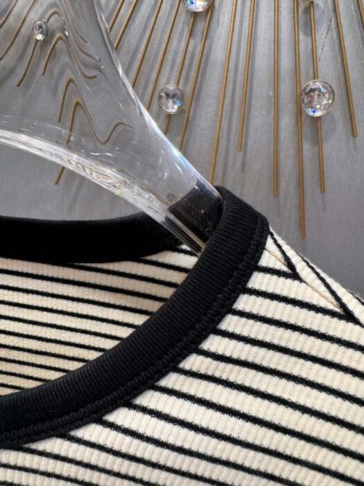 셀린느 트리옹프 티셔츠 레플리카 미러급 SA급 S급 고퀄리티 하이엔드 최상급 의류 [여성] 7