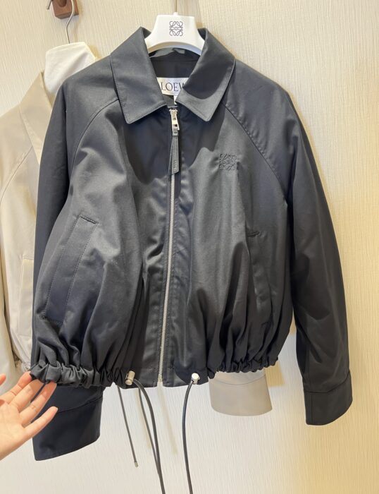 로에베 블랙 벌룬 자켓 레플리카 미러급 SA급 S급 고퀄리티 하이엔드 최상급 의류 [여성] 3