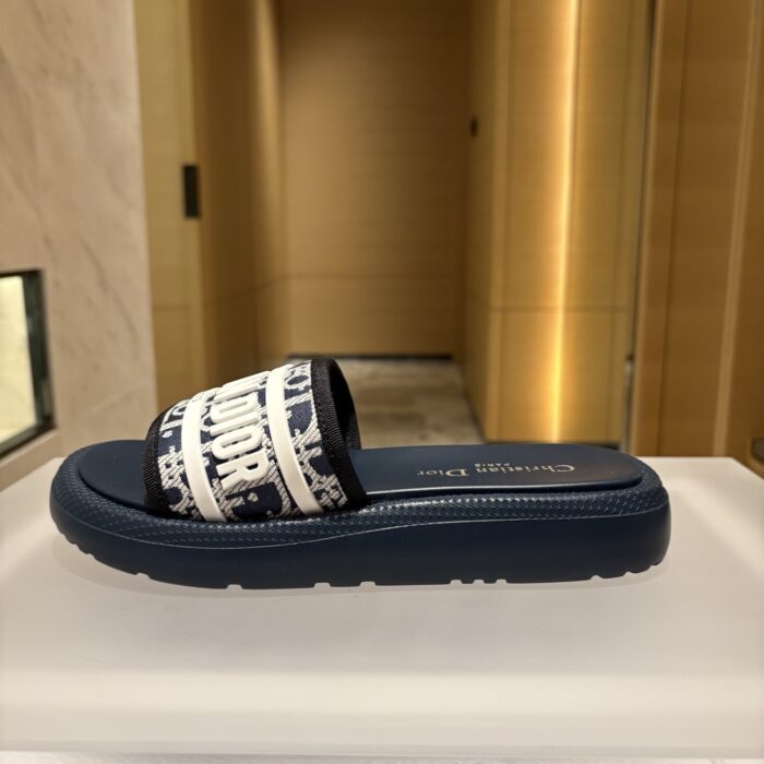 디올 디올리비에라 D 웨이 슬리퍼 샌들 네이비 오블리크 레플리카 미러급 SA급 S급 고퀄리티 최상급 하이엔드 신발 [여성]