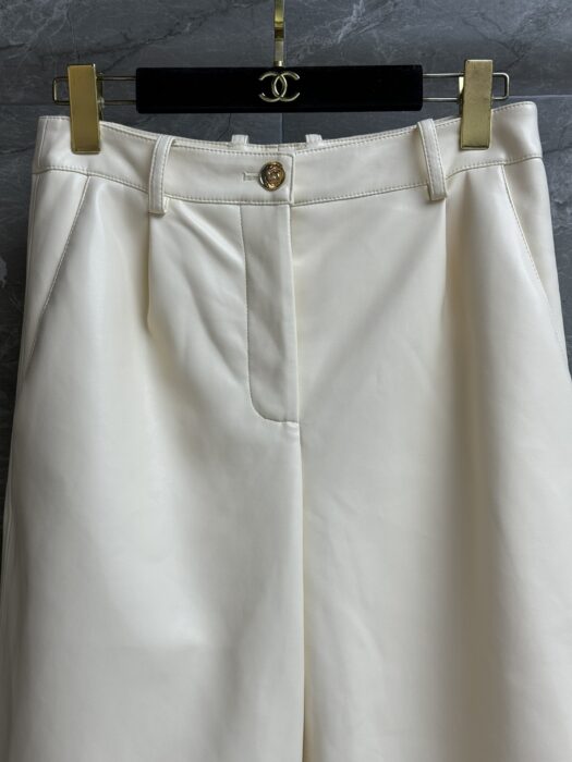 샤넬 베이지 가죽 자켓, 팬츠 레플리카 미러급 SA급 S급 고퀄리티 하이엔드 최상급 의류 [여성] 16