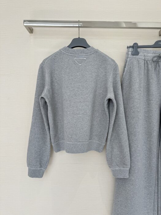 프라다 스웨트셔츠 레플리카 미러급 SA급 S급 고퀄리티 하이엔드 최상급 의류 [여성] 5