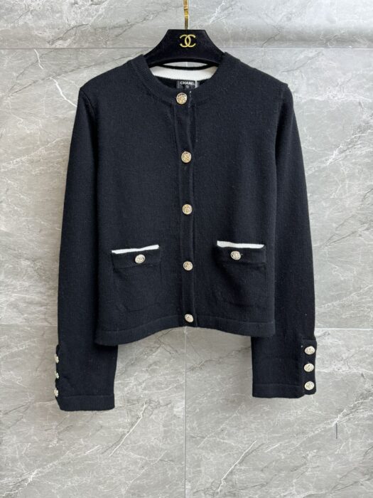 샤넬 버튼 니트 가디건 레플리카 미러급 SA급 S급 고퀄리티 하이엔드 최상급 의류 [여성] 3