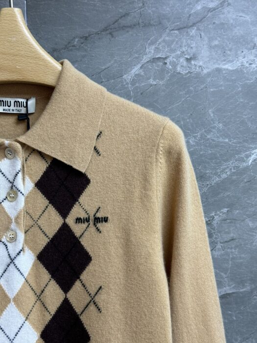 미우미우 캐시미어 폴로 셔츠 레플리카 미러급 SA급 S급 고퀄리티 하이엔드 최상급 의류 [여성] 13