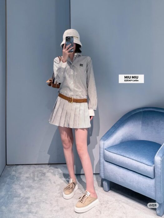 미우미우 플리츠 스트라이프 포플린 미니드레스 레플리카 미러급 SA급 S급 고퀄리티 하이엔드 최상급 의류 [여성] 13