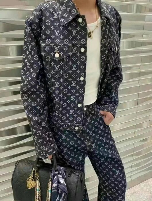 루이비통 모노그램 자카드 데님 스케이트 팬츠 1AFX32 레플리카 미러급 SA급 S급 고퀄리티 하이엔드 최상급 의류 [남성여성공용] 18