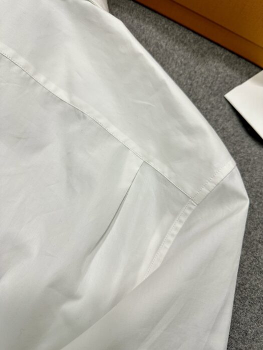 루이비통 자수 코튼 셔츠 레플리카 미러급 SA급 S급 고퀄리티 하이엔드 최상급 의류 [남성여성공용] 15