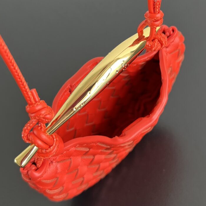 보테가베네타 미니어처 사르딘 백 참 836834 레드 레플리카 미러급 SA급 S급 고퀄리티 최상급 하이엔드 악세사리 [남성여성공용] 2