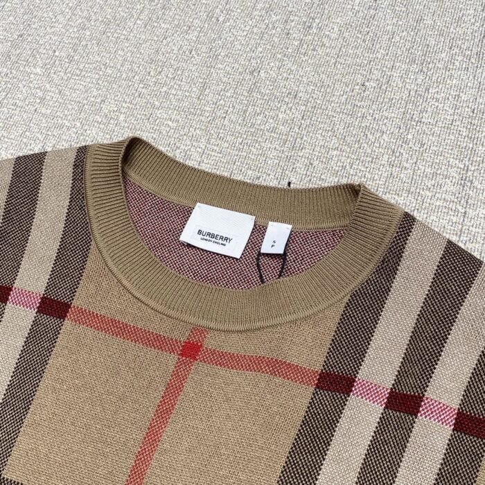 버버리 체크 베이지 반팔 티셔츠 레플리카 미러급 SA급 S급 고퀄리티 하이엔드 최상급 의류 [남성여성공용] 8