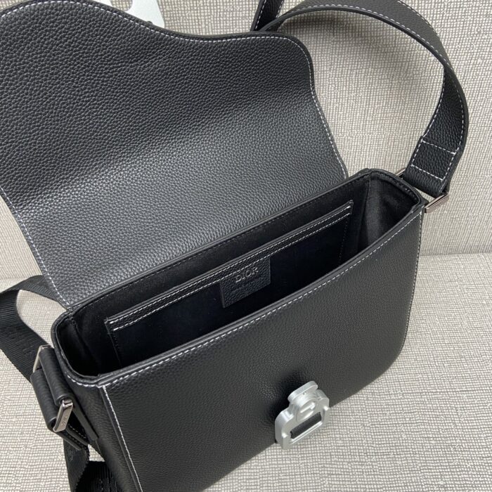 디올 새들 메신저백 그레인드 카프스킨 블랙 레플리카 미러급 SA급 S급 고퀄리티 최상급 하이엔드 크로스백 가방 [남성여성공용] 6