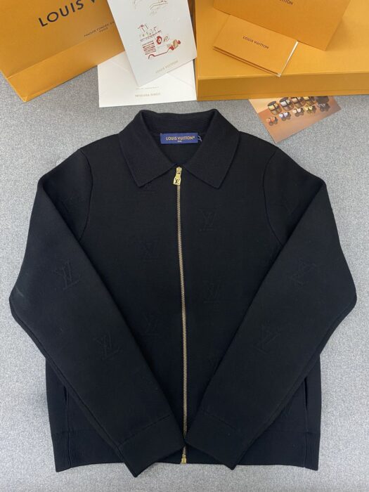 루이비통 LV 엠보스드 테크니컬 울 블루종 레플리카 미러급 SA급 S급 고퀄리티 하이엔드 최상급 의류 [여성] 16