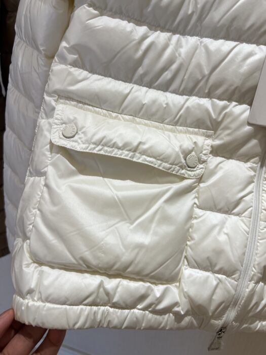 몽클레어 Lans 패커블 쇼트 다운 자켓(4color) 레플리카 미러급 SA급 S급 고퀄리티 하이엔드 최상급 의류 [여성] 17