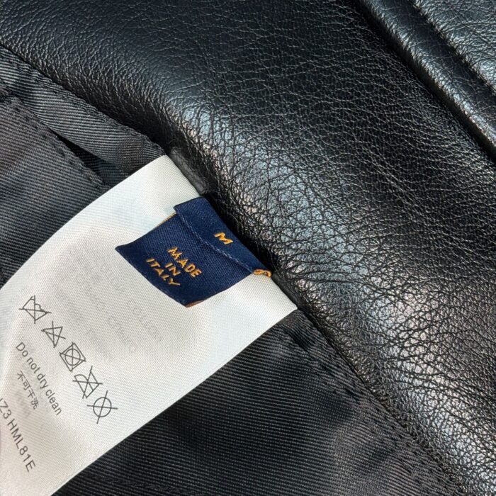 루이비통 레더 야구 자켓 레플리카 미러급 SA급 S급 고퀄리티 하이엔드 최상급 의류 [남성여성공용] 11