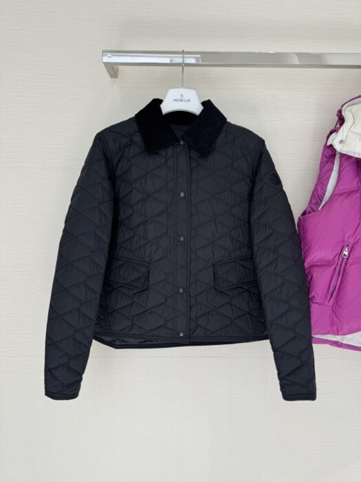 몽클레어 Citno 태피터 쇼트 다운 자켓 레플리카 미러급 SA급 S급 고퀄리티 하이엔드 최상급 의류 [여성] 6