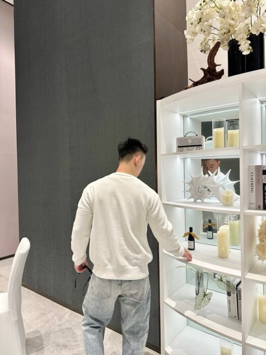 디올 DIOR AND HYLTON NEL 자수 니트 화이트 레플리카 미러급 SA급 S급 고퀄리티 하이엔드 최상급 의류 [남성여성공용] 2