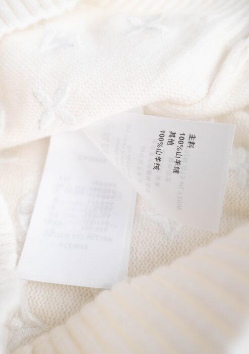 루이비통 모노그램 니트 스웨터 레플리카 미러급 SA급 S급 고퀄리티 하이엔드 최상급 의류 [여성] 23