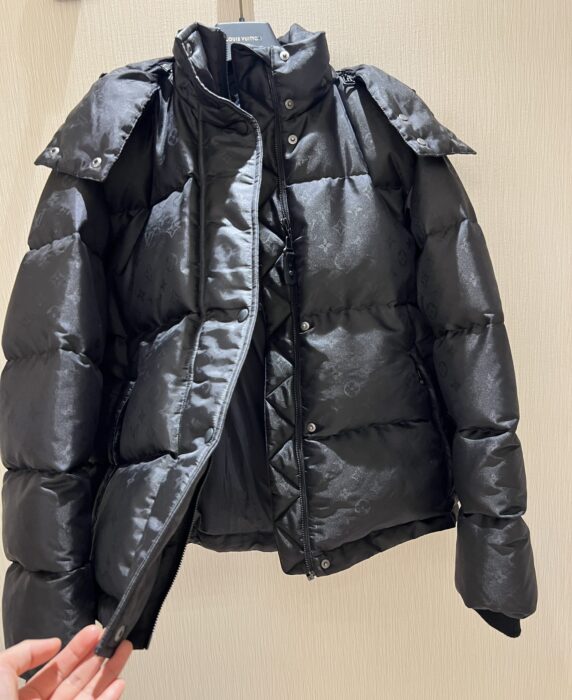 루이비통 자카드 다운 자켓 레플리카 미러급 SA급 S급 고퀄리티 하이엔드 최상급 의류 [여성] 13