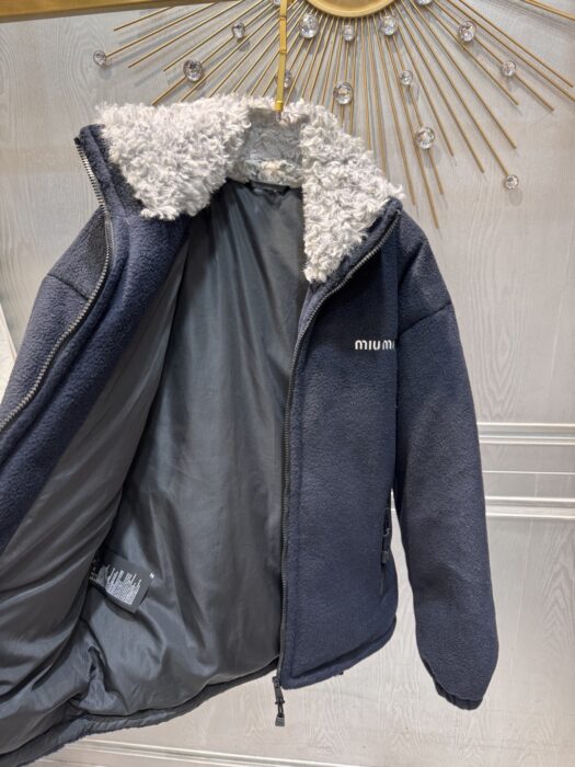 미우미우 플리스 다운 재킷 레플리카 미러급 SA급 S급 고퀄리티 하이엔드 최상급 의류 [여성] 5