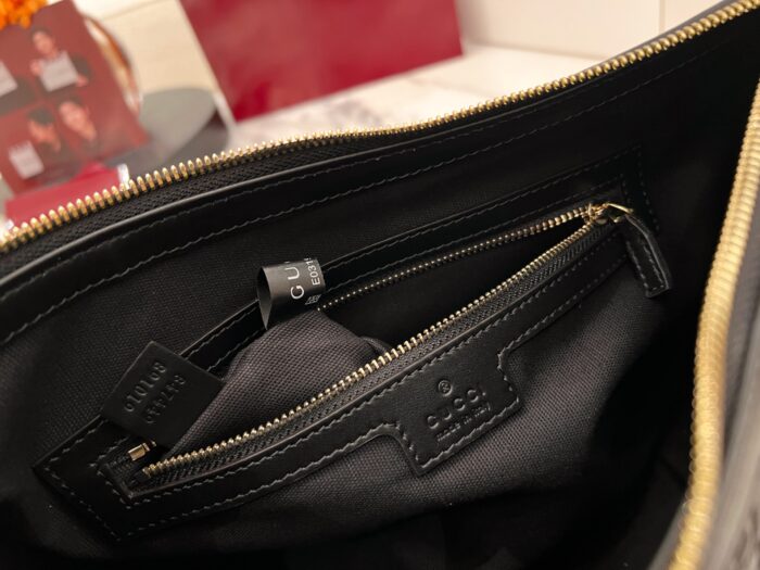 구찌 GG 엠블럼 미디엄 숄더백 블랙 레더 847449 레플리카 미러급 SA급 S급 고퀄리티 최상급 하이엔드 가방 [여성] 3