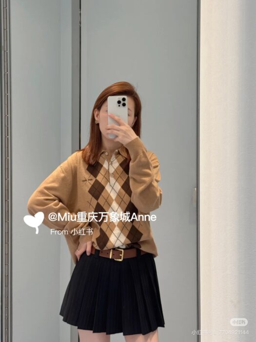 미우미우 캐시미어 폴로 셔츠 레플리카 미러급 SA급 S급 고퀄리티 하이엔드 최상급 의류 [여성] 2