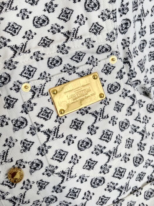 루이비통 블러리 모노그램 자켓 레플리카 미러급 SA급 S급 고퀄리티 하이엔드 최상급 의류 [여성] 13