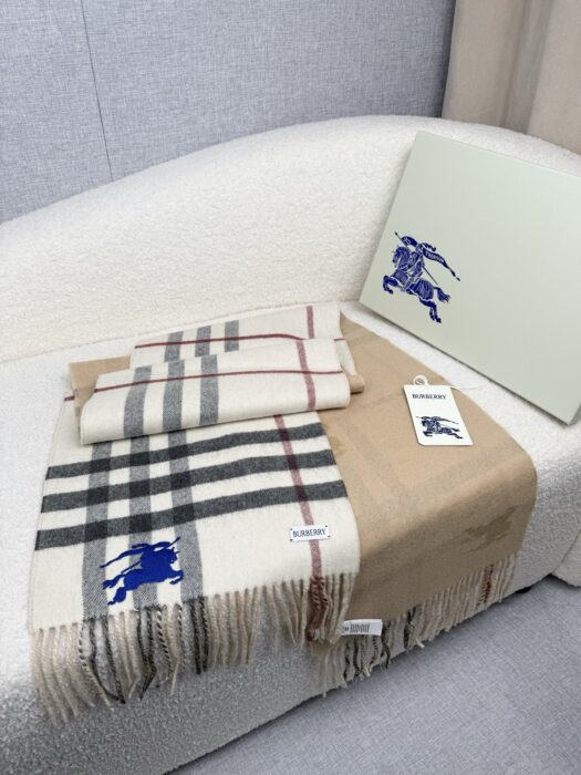 버버리 승마 자수 양면 체크 스카프 베이지 레플리카 미러급 SA급 S급 고퀄리티 최상급 하이엔드 머플러 목도리 [남성여성공용] 6