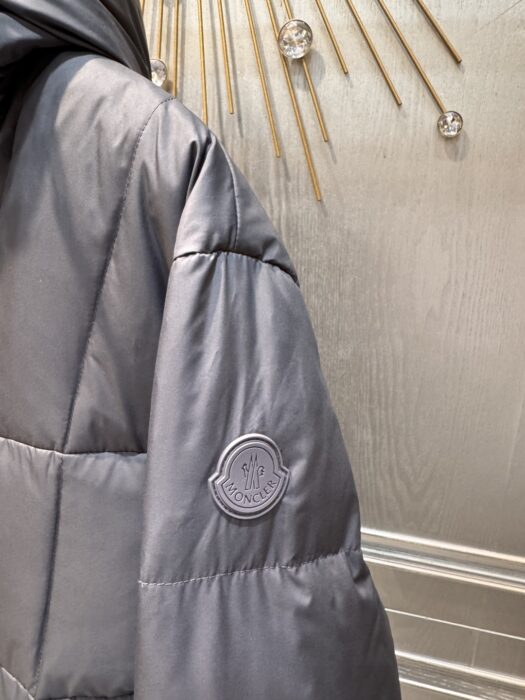 몽클레어 후드 쇼츠 다운 자켓 레플리카 미러급 SA급 S급 고퀄리티 하이엔드 최상급 의류 [남성여성공용] 4