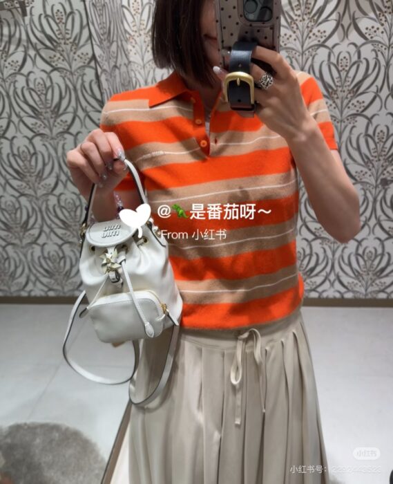 미우미우 니트 폴로 셔츠 레플리카 미러급 SA급 S급 고퀄리티 하이엔드 최상급 의류 [여성] 10