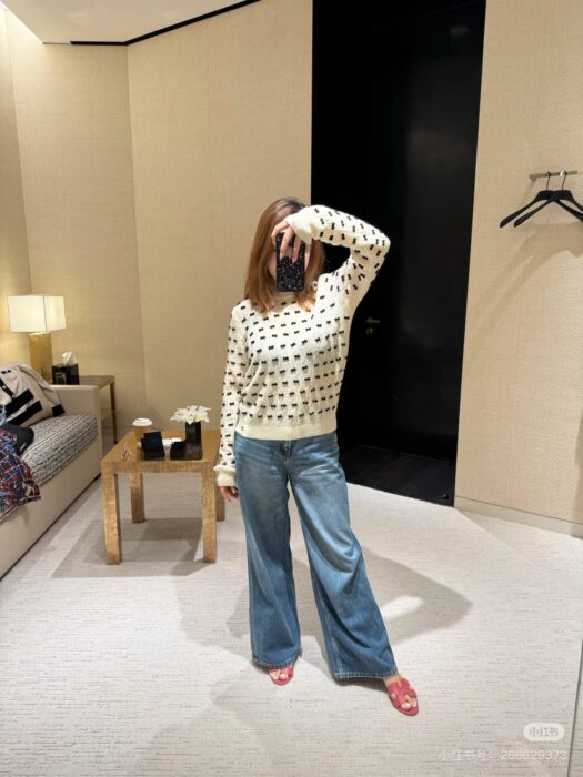 샤넬 리본 크루넥 니트 레플리카 미러급 SA급 S급 고퀄리티 하이엔드 최상급 의류 [여성] 4