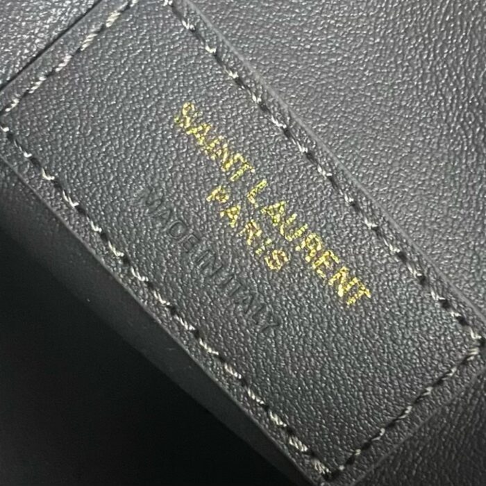 생로랑 스웨이드 소재의 LE 5 A 7 소프트 스몰백 713938 그레이 레플리카 미러급 SA급 S급 고퀄리티 최상급 하이엔드 숄더백 가방 [여성] 9