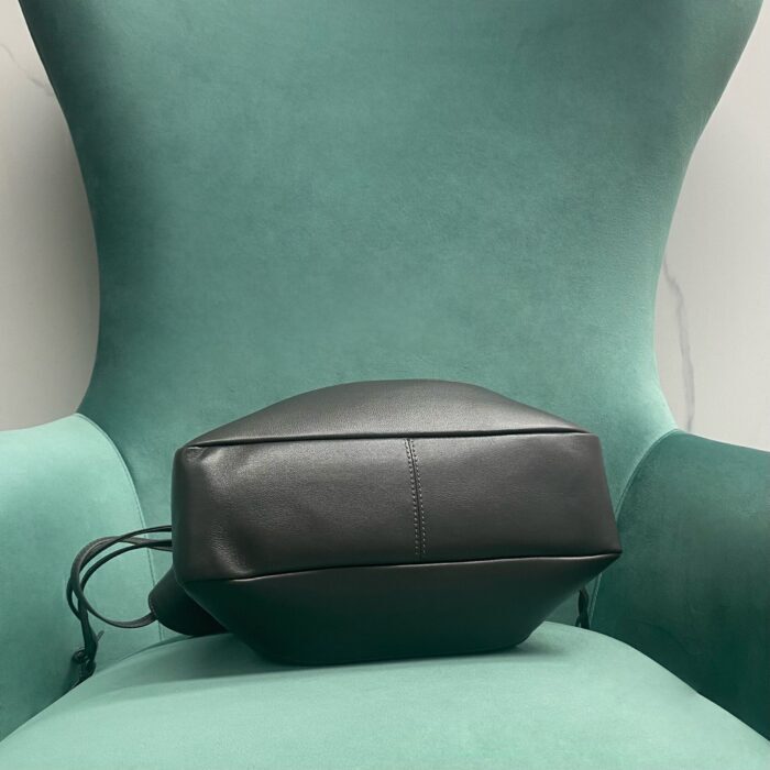 생로랑 램스킨 소재의 JAMIE 스몰 쇼퍼백 숄더백 833948 다크 그레이 레플리카 미러급 SA급 S급 고퀄리티 최상급 하이엔드 가방 [여성] 5