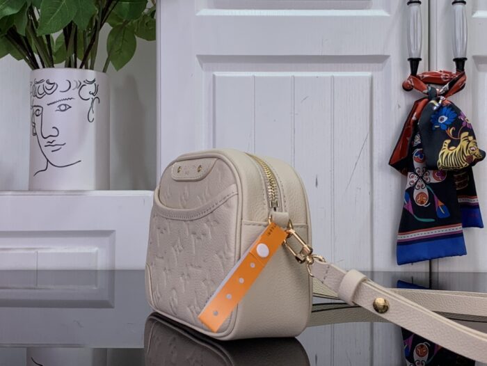 루이비통 타이니 카메라 백 M26509 크림 레플리카 미러급 SA급 S급 고퀄리티 최상급 하이엔드 크로스백 가방 [여성] 4