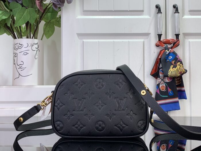 루이비통 타이니 카메라 백 M26509 블랙 레플리카 미러급 SA급 S급 고퀄리티 최상급 하이엔드 크로스백 가방 [여성] 2