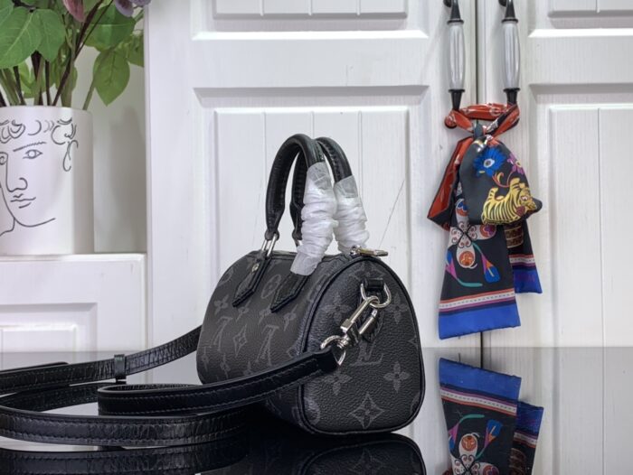 루이비통 나노 스피디 M26573 블랙 레플리카 미러급 SA급 S급 고퀄리티 최상급 하이엔드 핸드백 크로스백 가방 [여성] 4