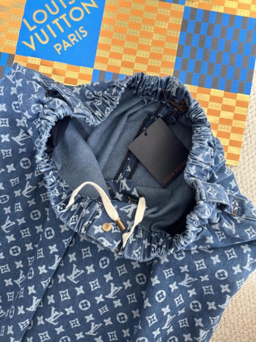 루이비통 모노그램 데님 팬츠 레플리카 미러급 SA급 S급 고퀄리티 하이엔드 최상급 의류 [여성] 12