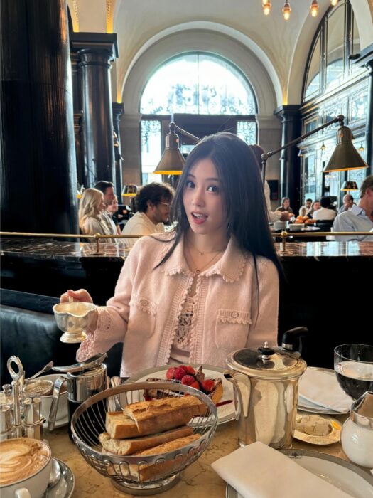 샤넬 니트 가디건 레플리카 미러급 SA급 S급 고퀄리티 하이엔드 최상급 의류 [여성] 6