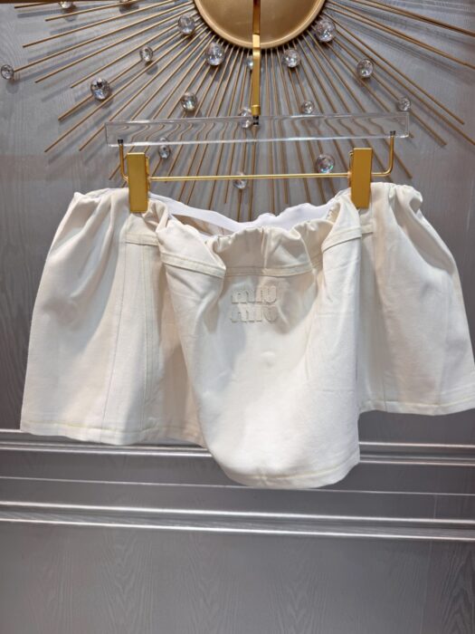 미우미우 업사이클드 데님 자켓&스커트 레플리카 미러급 SA급 S급 고퀄리티 하이엔드 최상급 의류 [여성] 13