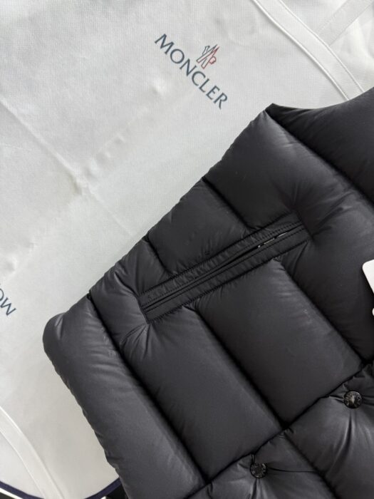 몽클레어 Tibb 다운 베스트 레플리카 미러급 SA급 S급 고퀄리티 하이엔드 최상급 의류 [남성여성공용] 24