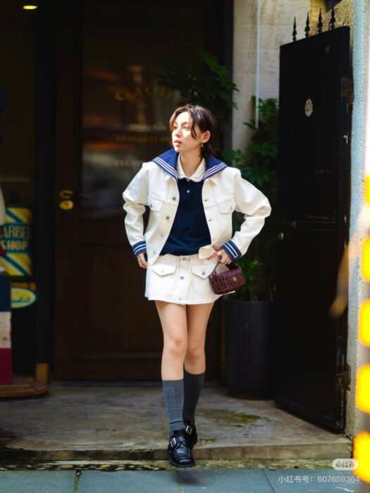 미우미우 업사이클드 데님 자켓&스커트 레플리카 미러급 SA급 S급 고퀄리티 하이엔드 최상급 의류 [여성] 17