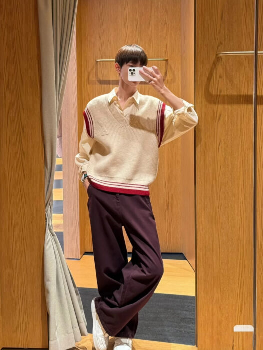 아미 점보 로고 배색 자카드 민소매 핑크 레플리카 미러급 SA급 S급 고퀄리티 하이엔드 최상급 의류 [남성여성공용]