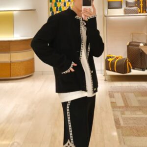 루이비통 흰색 줄 플라워 자카드 가디건 블랙 레플리카 미러급 SA급 S급 고퀄리티 하이엔드 최상급 의류 [남성여성공용]