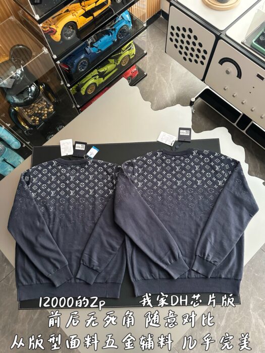 루이비통 위 모노그램 그라데이션 니트 남회색 레플리카 미러급 SA급 S급 고퀄리티 하이엔드 최상급 의류 [남성여성공용] 4