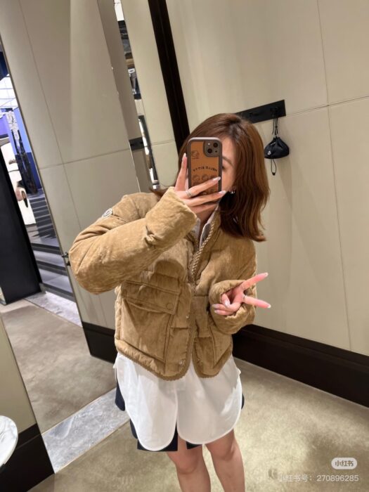 몽클레어 Essarts 브레이드 트리밍 코듀로이 쇼트 다운 자켓 레플리카 미러급 SA급 S급 고퀄리티 하이엔드 최상급 의류 [여성] 12