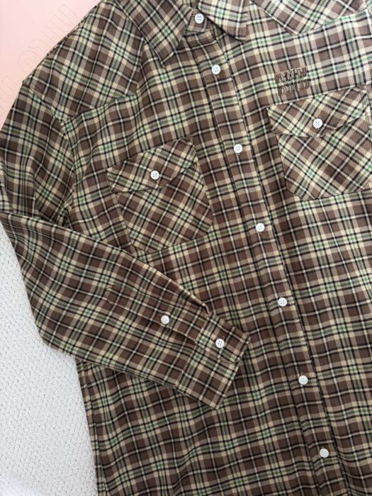 미우미우 플레이드 셔츠 카멜 토바코 레플리카 미러급 SA급 S급 고퀄리티 하이엔드 최상급 의류 [여성] 12