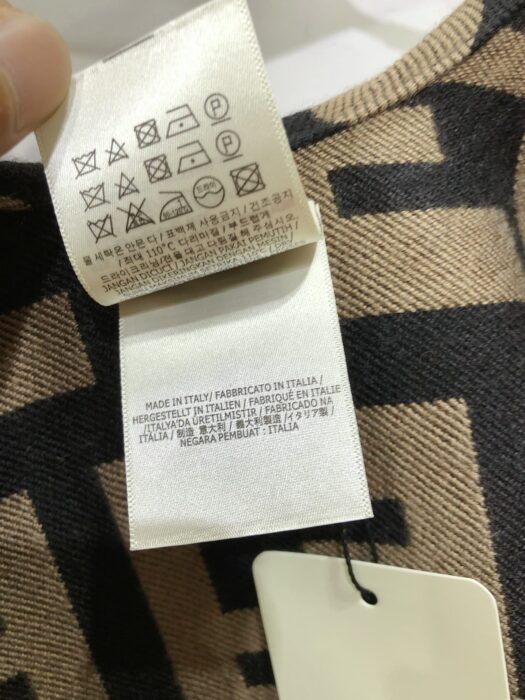 펜디 올 오버 FF로고 자카드 스트라이프 케이프 브라운 레플리카 미러급 SA급 S급 고퀄리티 최상급 하이엔드 [여성] 8